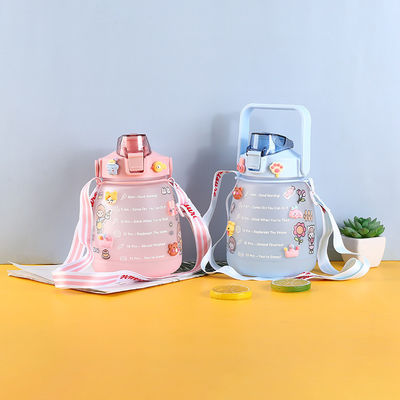 Customer-oriented Service 45Oz Kids Water Bottle with Sticker and Large Capacity