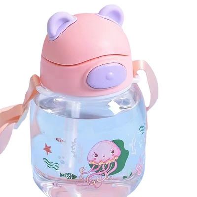 Lightweight and Durable Children's Anti-fall Straw Water Bottle with Cute Bear Design