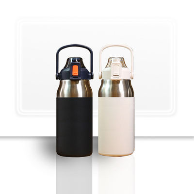 Reusable Vacuum Insulated Stainless Steel Metal Bottle with Straw Lid and HANDGRIP