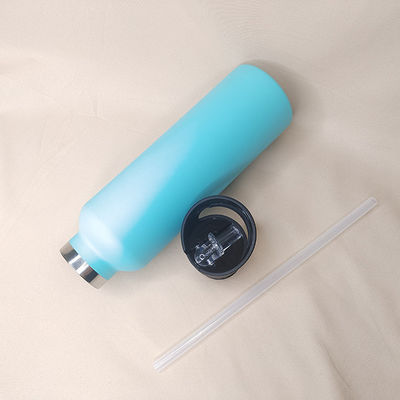 Keep Your Drinks at the Perfect Temperature with Our 750ml Stainless Steel Sport Bottle