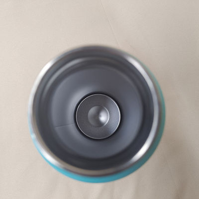 Keep Your Drinks at the Perfect Temperature with Our 750ml Stainless Steel Sport Bottle