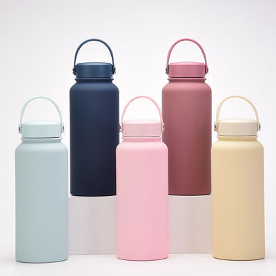 Insulated Stainless Steel Water Bottle with High Capacity and Thermal Insulation