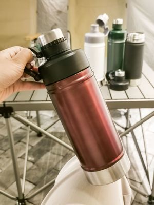 Reusable Colorful 422.2g Advantage Leakproof 750ml Gym Thermos 550ml Flask Gift Set