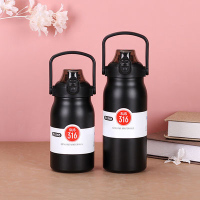 Outdoor Water Bottle with Portable Handle and Bounce Cover Accepts Customized Colors